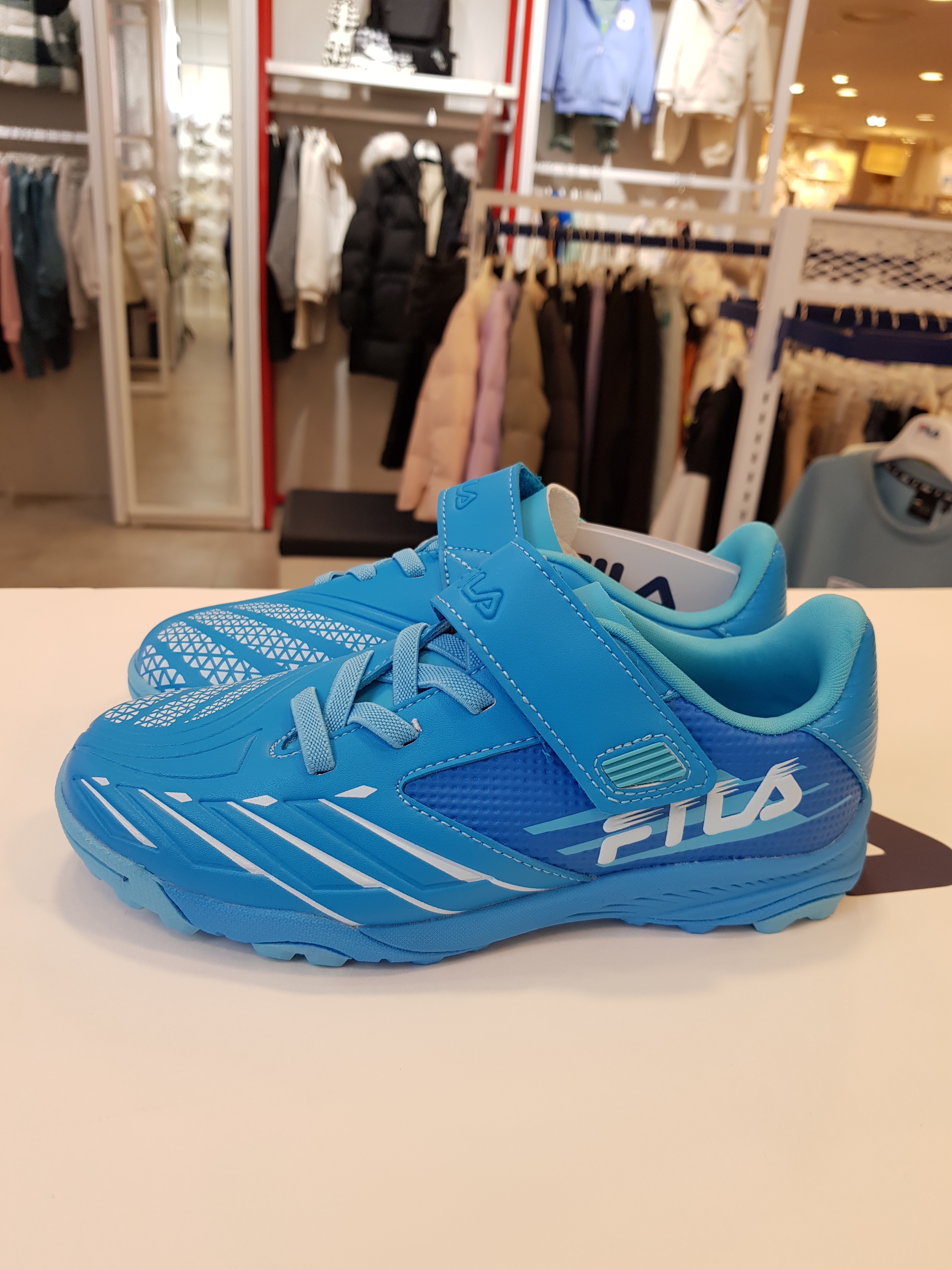 NC불광점 휠라키즈 스피드맥스 어린이 풋살화 축구화 3XM01070G 400(블루))