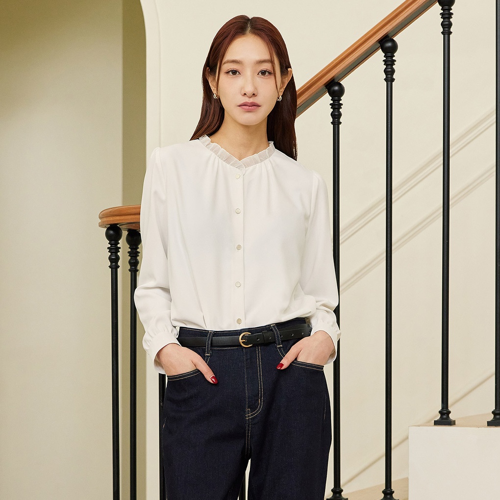 쉬폰 배색 프릴 블라우스_CVBWE1202M- 이랜드몰