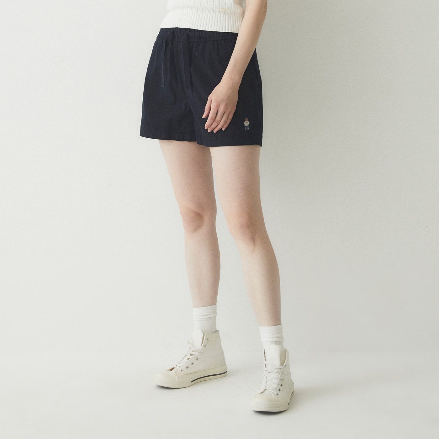 【韓国WHO.A.U フーアーユー】Steve Basic Shorts(F) Steve Basic Shorts(F) - 후아유닷컴