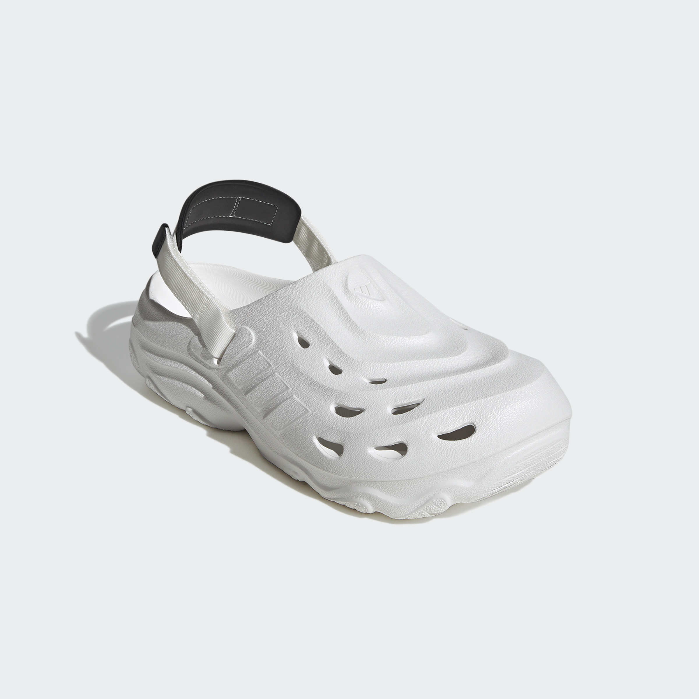 NC고잔 아디다스 MAXXCLOG 샌들 맥스 클로그 남여공용 샌들