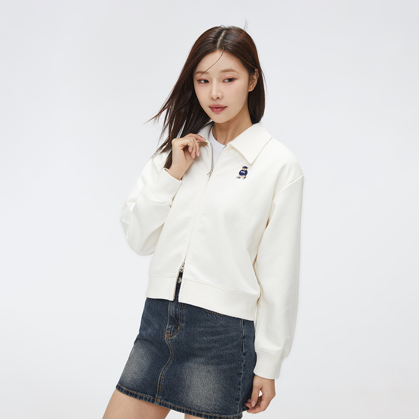 b6897679-b4bc-498d-9742-
