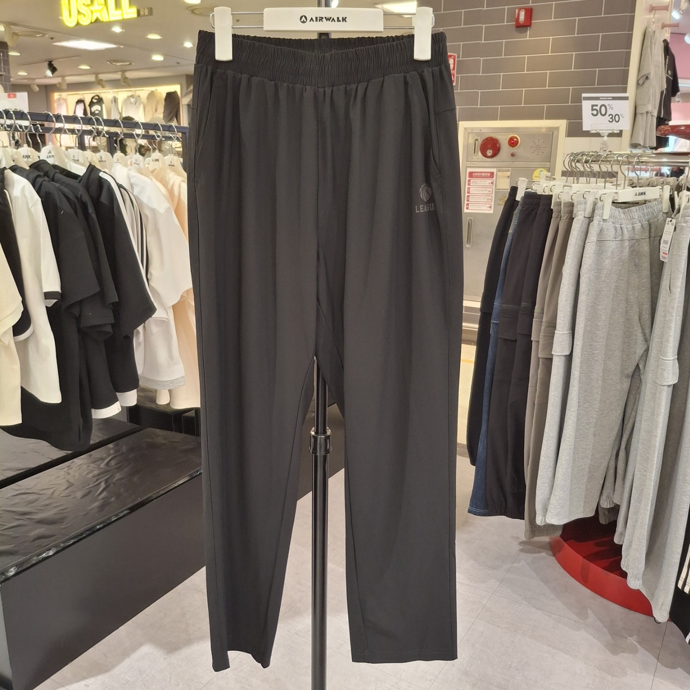 [에어워크주니어]뉴코아산본아울렛 N트리코트 ST 9부일자트레이닝바지 W242B3543B 산본점