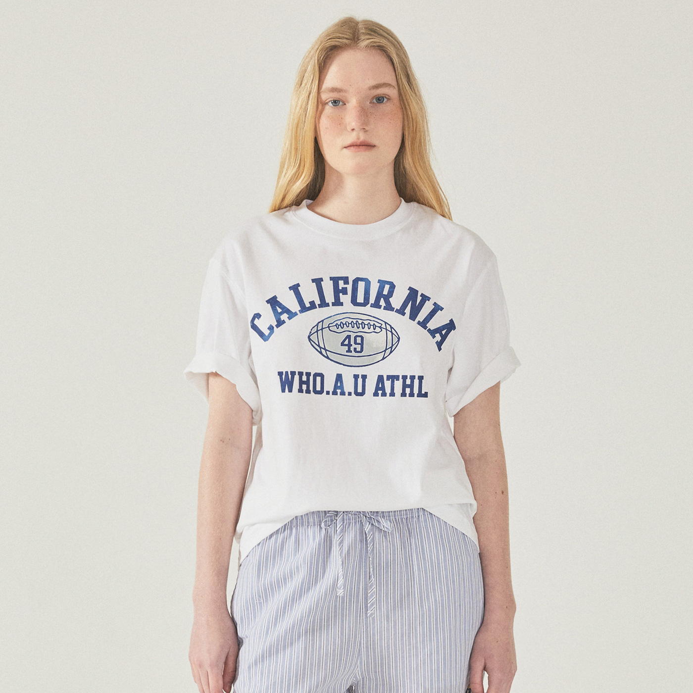 Who.a.u t shirt | 후아유