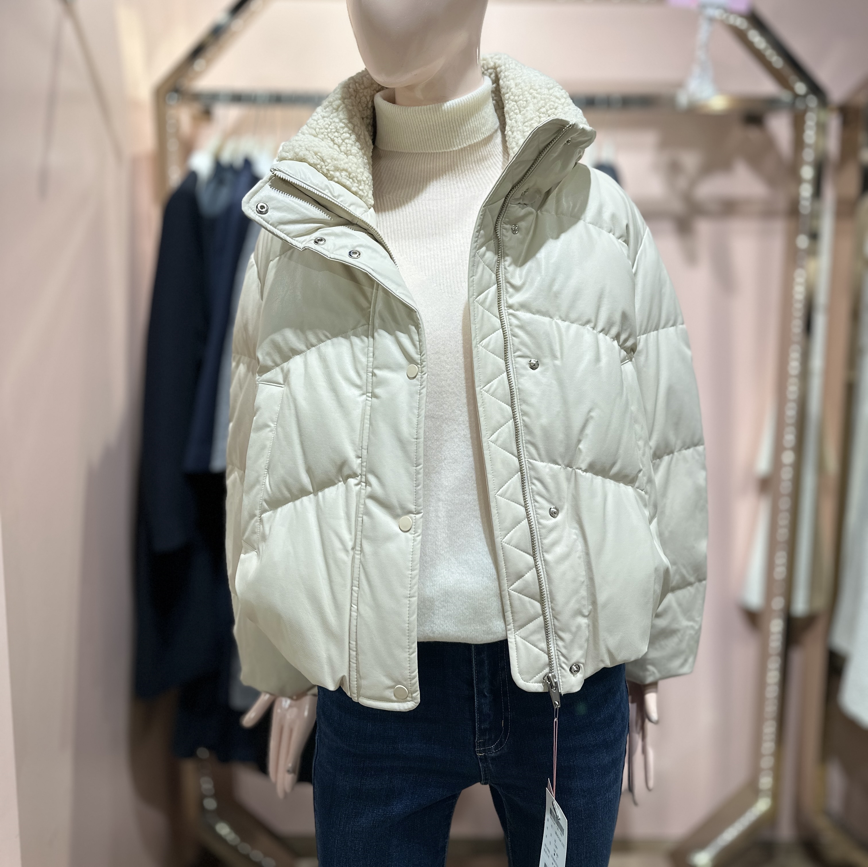 [숲(SOUP)]NC강남점 SOUP 하이넥 패딩 점퍼 SBXDO24  뉴코아강남