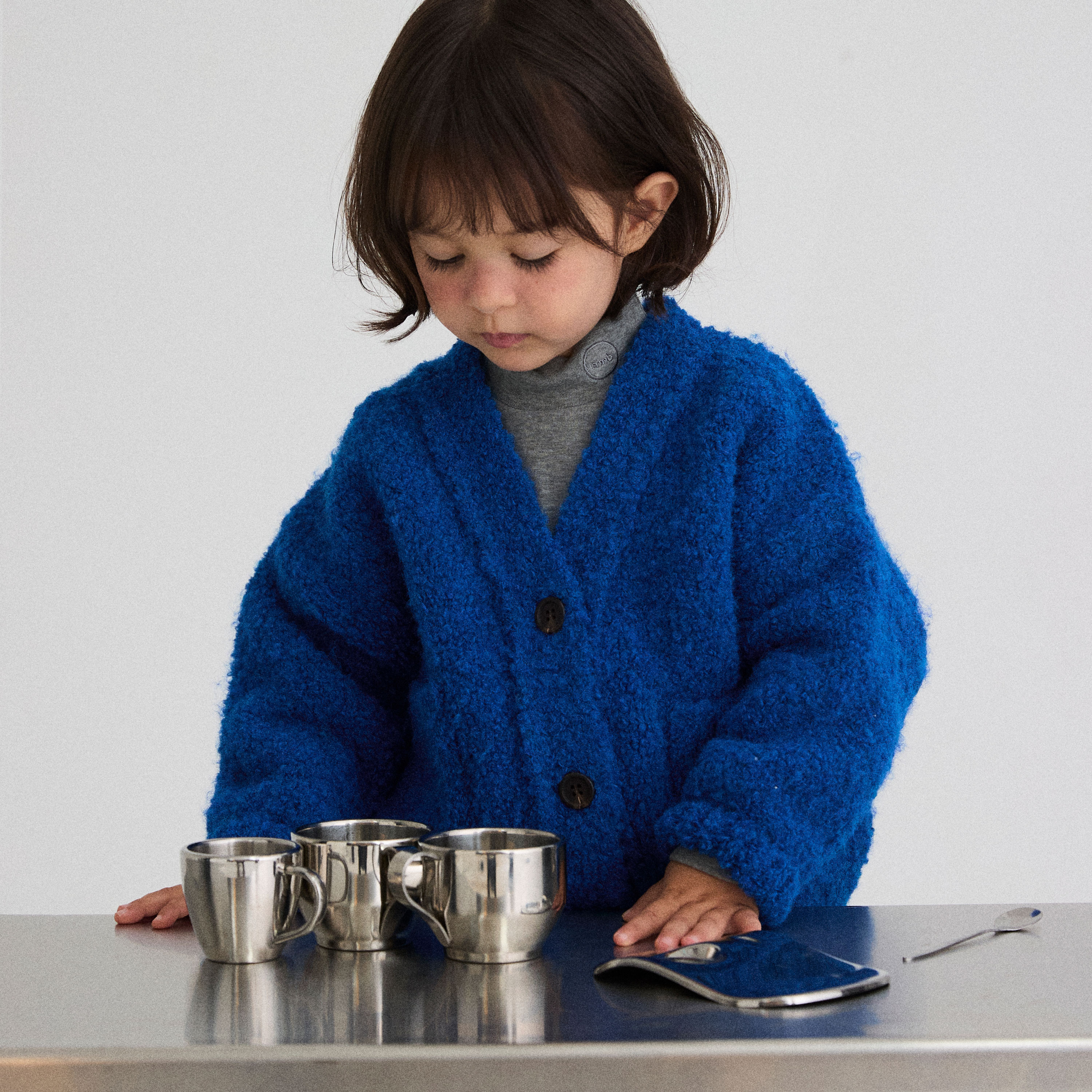 므므브 2025년 최신 컬렉션, 겨울 브라운 팬츠가 정말 휘뚤마뚤템일까?