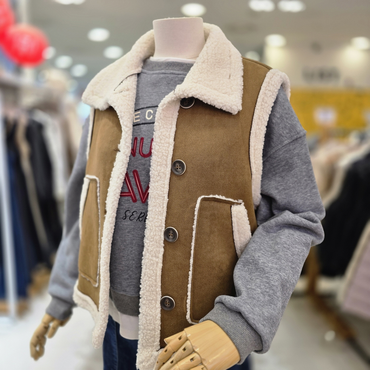 NC덕천점 레코브 무스탕카라베스트