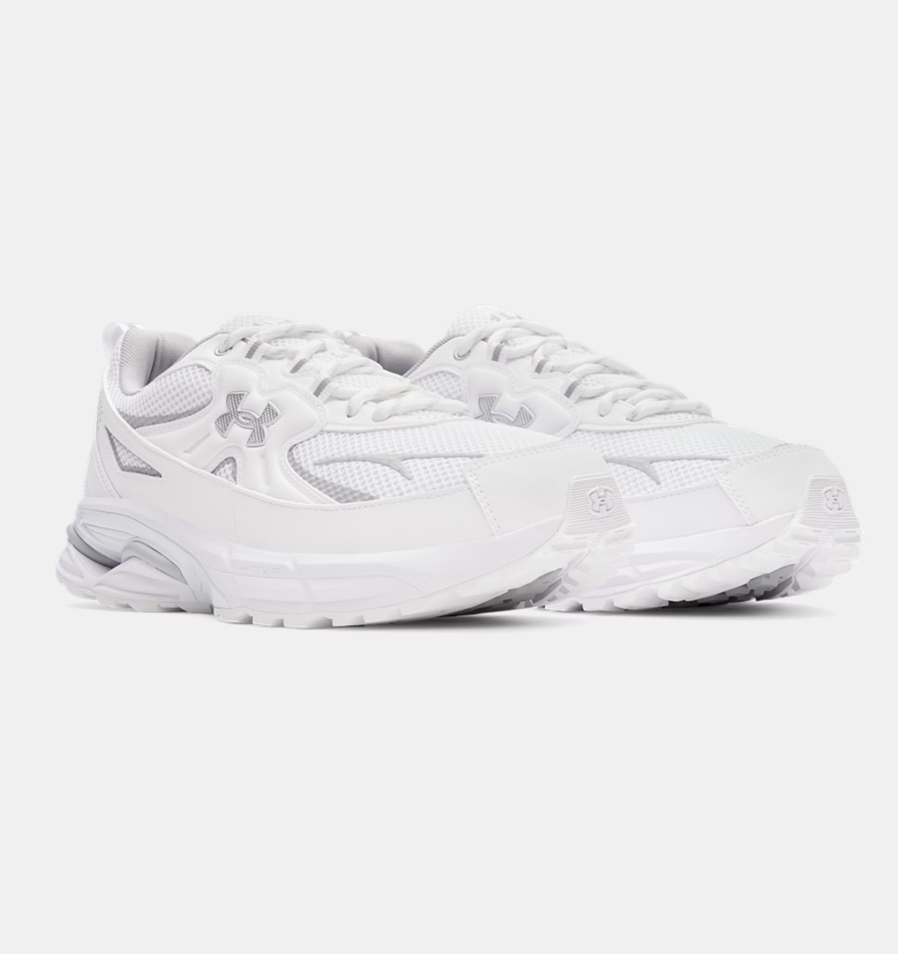 언더아머 애퍼리션 테크 운동화 6005280-100- 이랜드몰