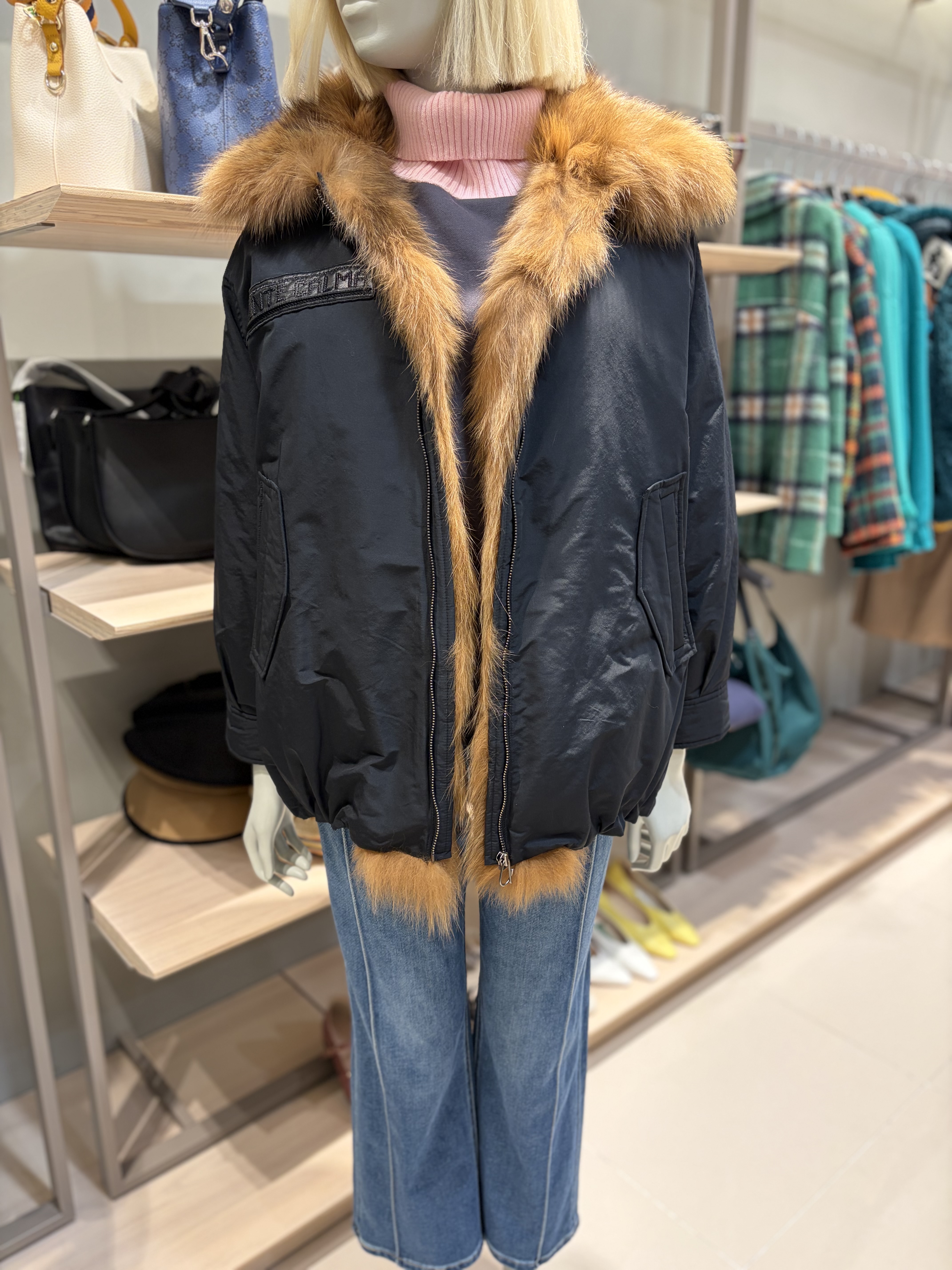 NC대전 유성점 BAPD54461(BK/DG) 베네통 카넬 폭스벨리 구스다운 패딩점퍼