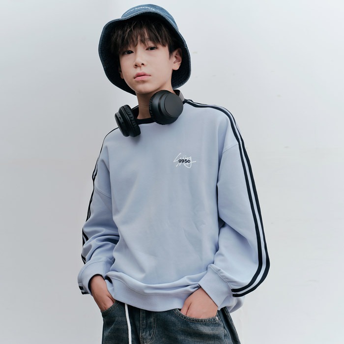 (주)제이씨물산 [에어워크주니어]NC덕천점 에어워크 주니어 (뉴코아 덕천점) 두줄 쿠션지 맨투맨 티셔츠 R257B1211A 스카이블루