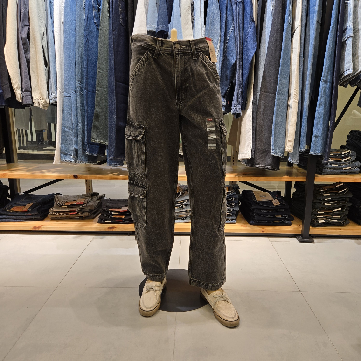 리바이스트라우스코리아(주) 뉴코아인천아울렛 리바이스 578 배기 카고 데님 팬츠 0057N-0000