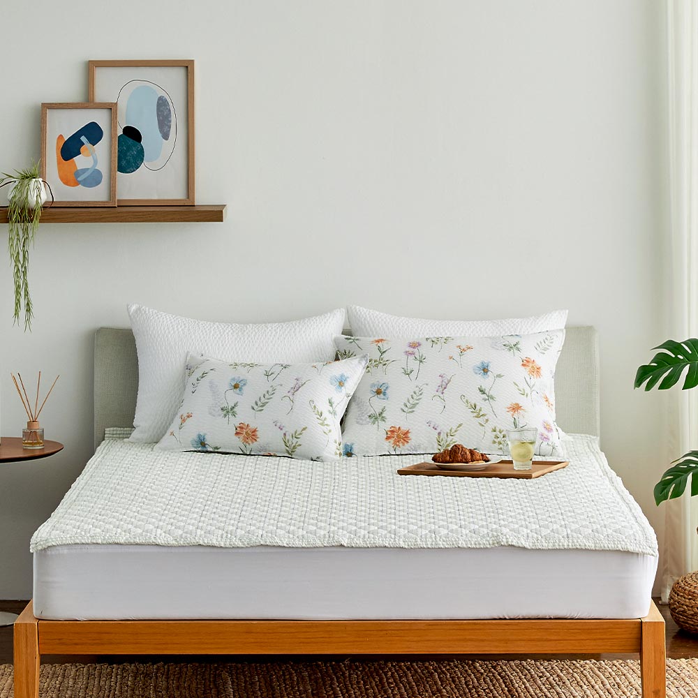 레아즈 아이보리 뱀부리플 퀸누빔 패드 150*205_CV2221050- 모던하우스