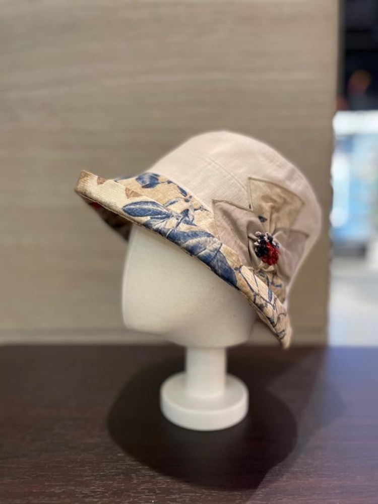 화이트샌즈 플라워 패턴 사각 봄 꽃 장식 여자 벙거지 모자 WS-DT21156- 이랜드몰
